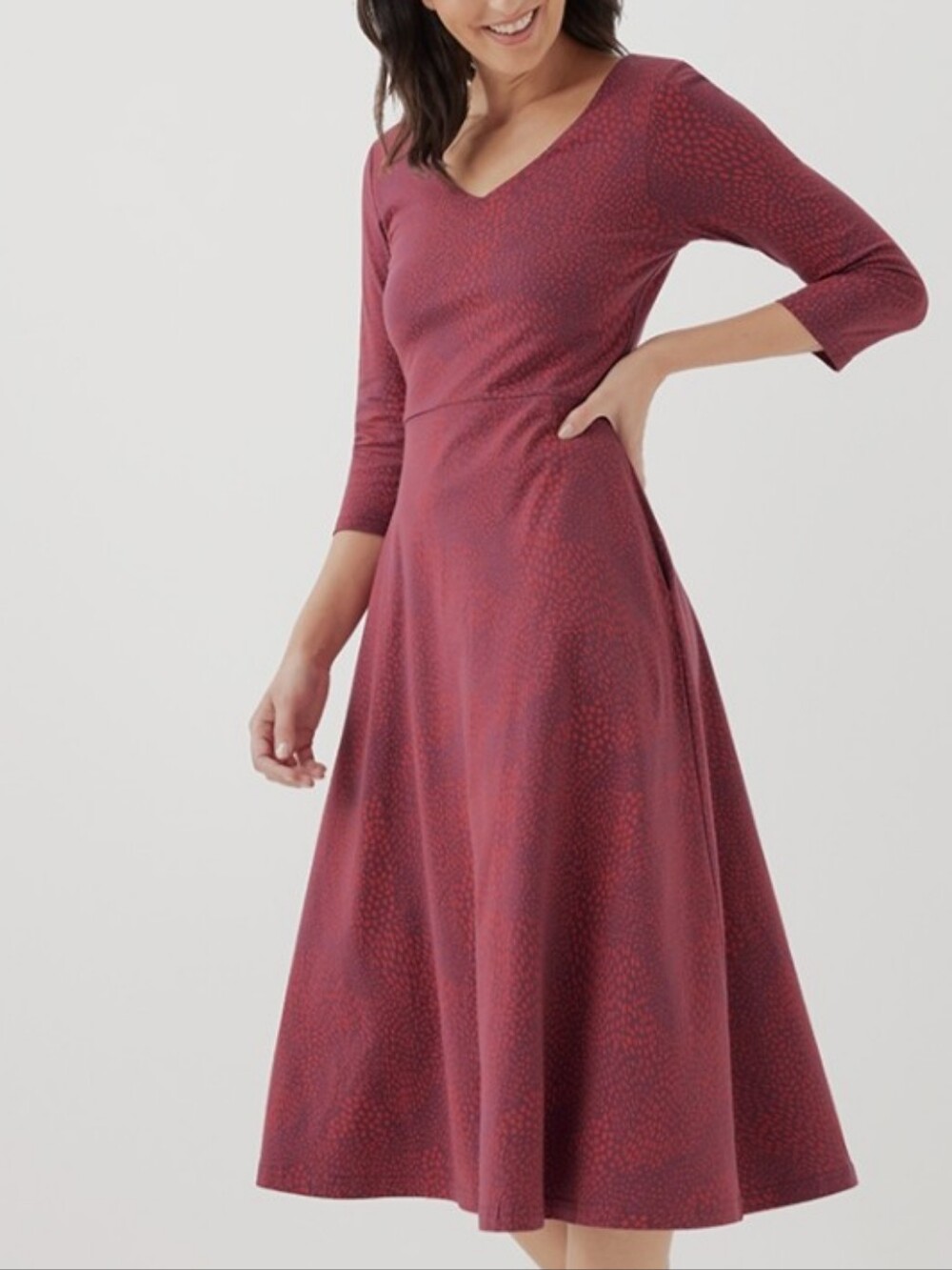 Pact Women's Midi V-Neck Fit & Flare Dress in Berry Size M